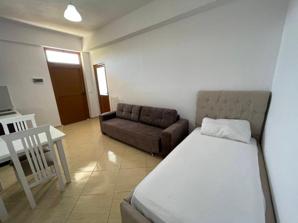 Appartamento Olive Nest Sarandë Esterno foto