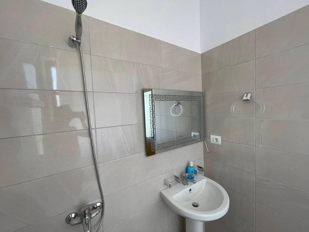 Appartamento Olive Nest Sarandë Esterno foto