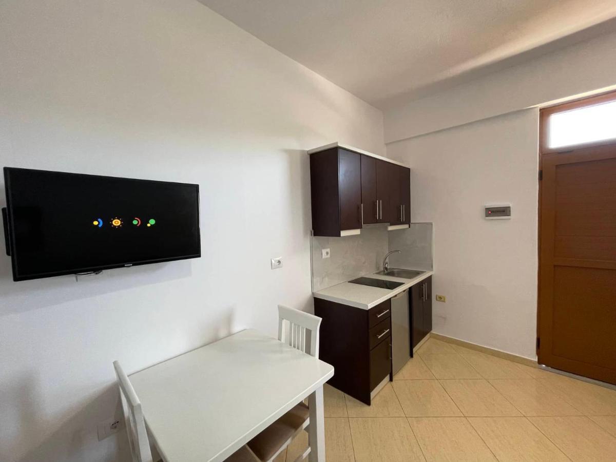 Appartamento Olive Nest Sarandë Esterno foto