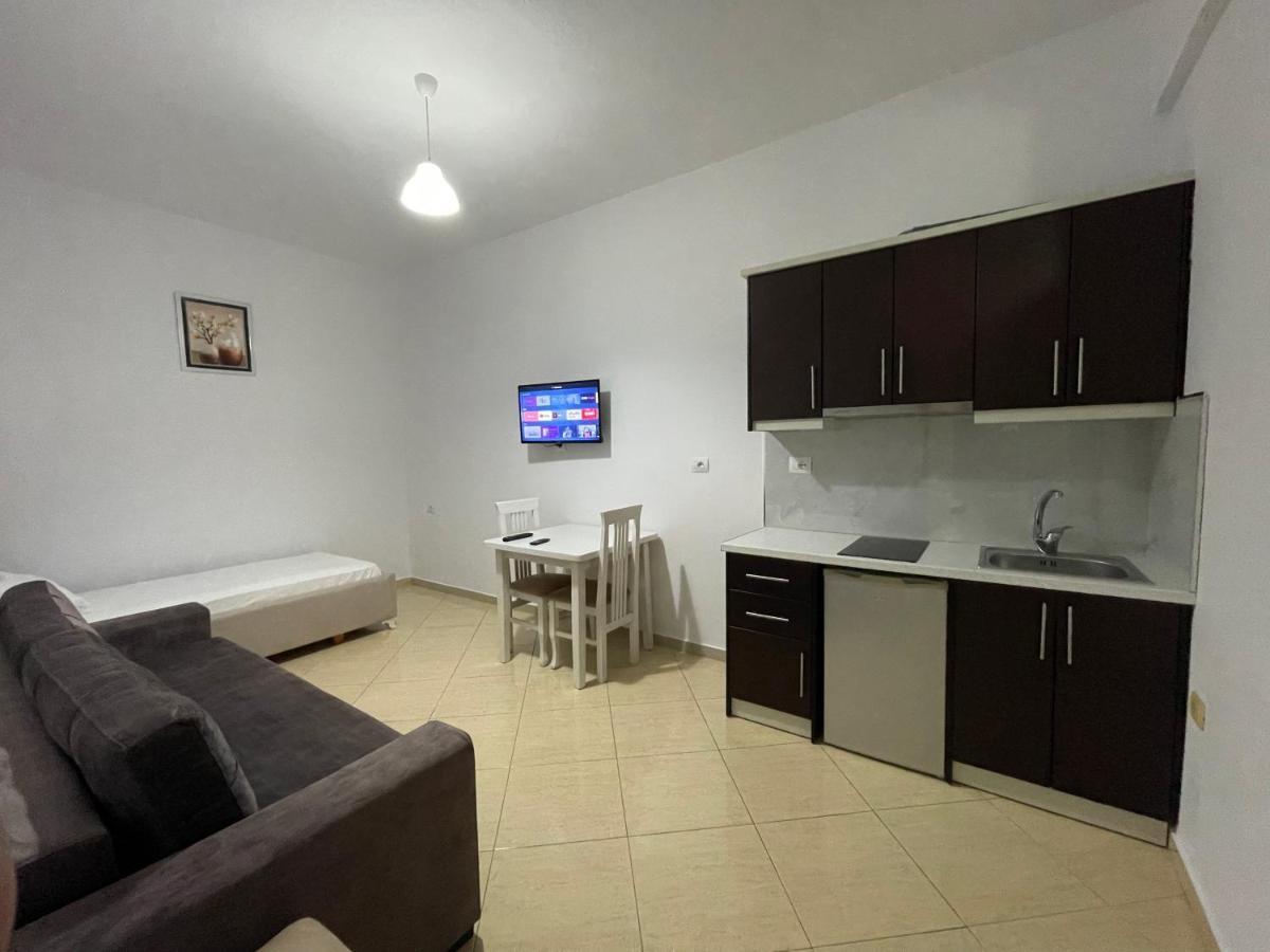 Appartamento Olive Nest Sarandë Esterno foto